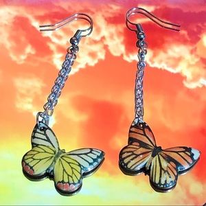 butterfly earrings! 🧡💛